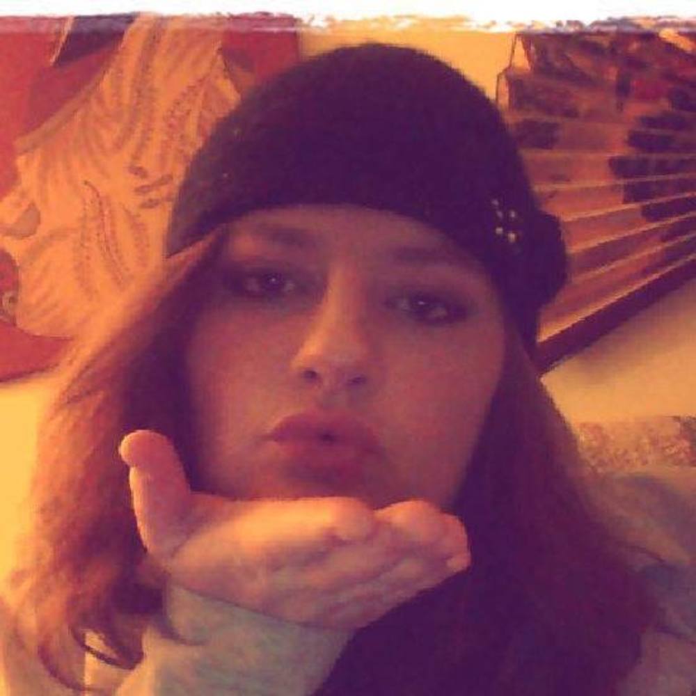 Meet your Posher, Viktoria